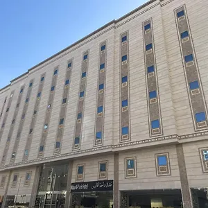 تحقق من التوفر